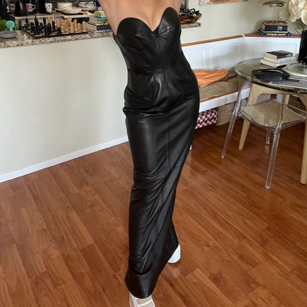 Strapless Albina Dyla corset leather dress